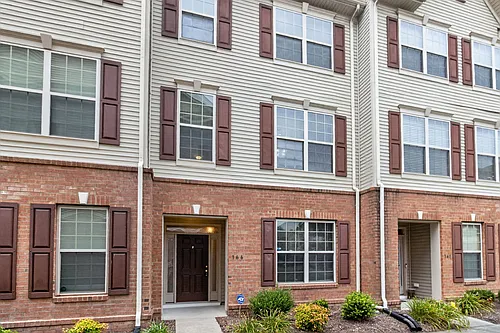 166 Hemisphere Cir Photo 1
