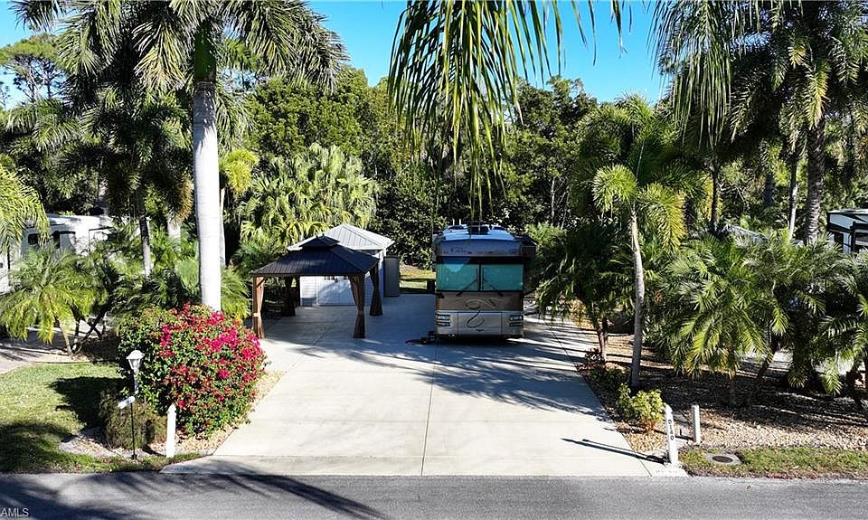 1st image of 10075 Ramblewood CT