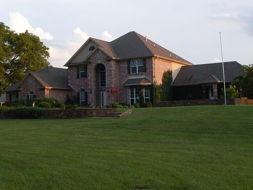1st image of 8586 Martin Ln