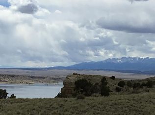 442 E Skyline Dr, Pueblo West, CO 81007