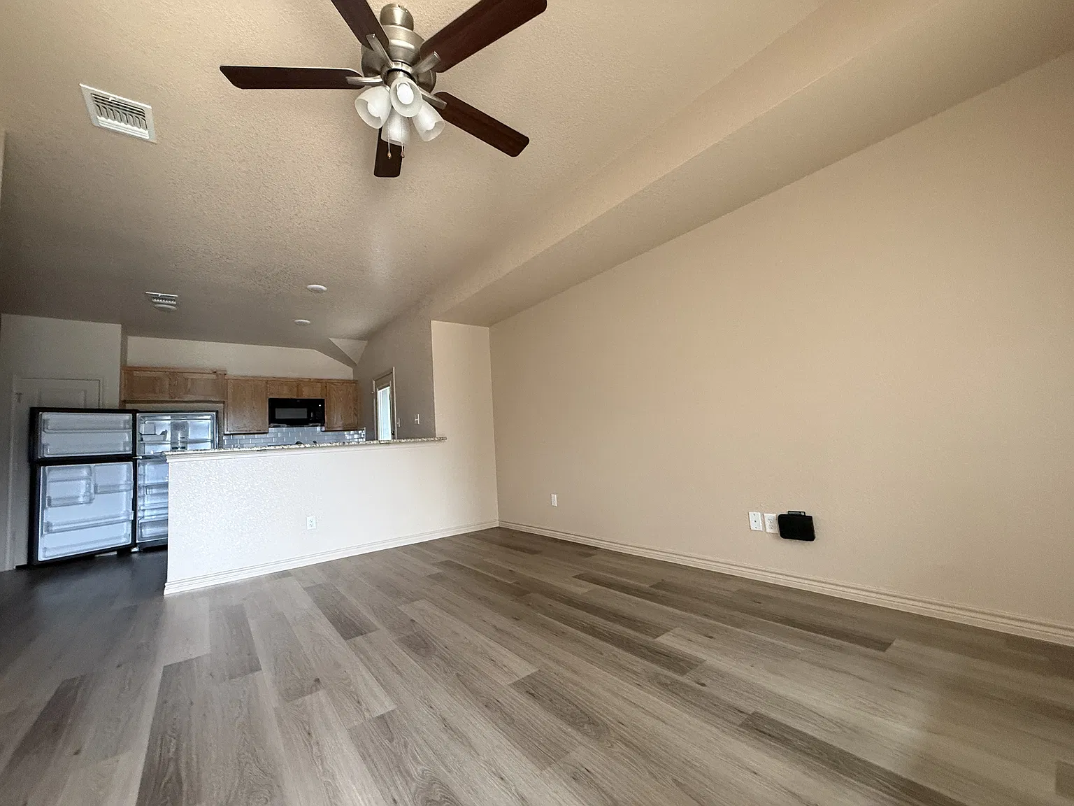 6205 Twist leaf Ln # B - B — Photo 2