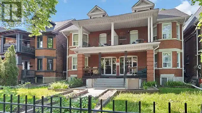 7 Thorburn Ave #101 — Photo 2
