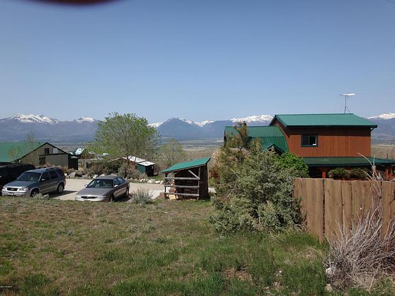 3rd image of 970 Coyote Mountain Trl