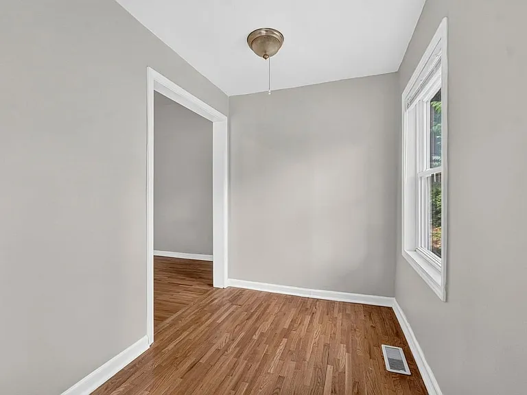 6737 Fyler Ave — Photo 4