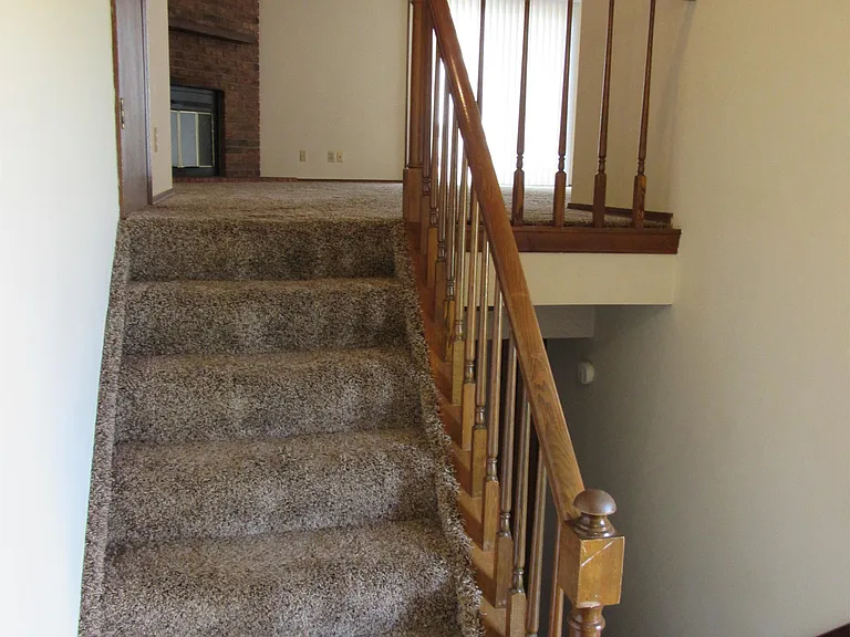 1428 E Beloit Ave — Photo 4