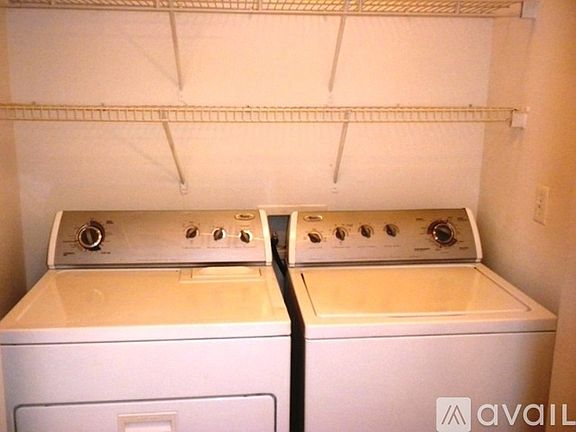 2nd image of 3205 Sawtooth Dr