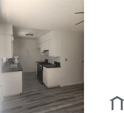 3rd image of 14299 La Paz Dr Unit 25A