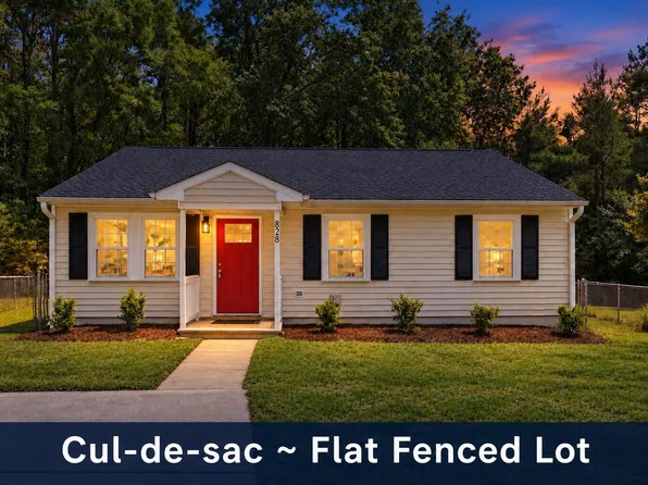 828 Shari Ct, Durham, NC 27704