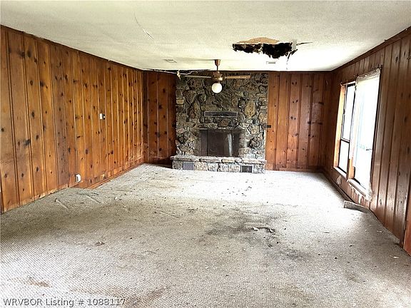 4th image of 904 Alma Ave