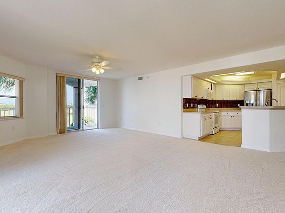 5th image of 768 Lago Dr Unit 201