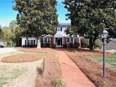 1410 Fernwood Dr, High Point, NC, 27262