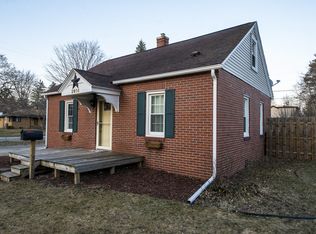 3916 Salem St, Midland, MI 48642