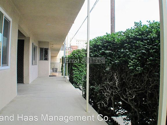 2nd image of 332 Magnolia Ave #332