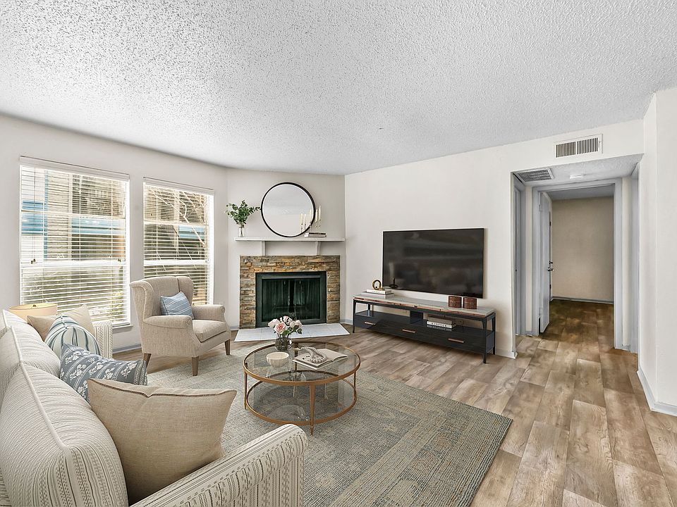 B1 Living Room with Wood-burning Fireplace