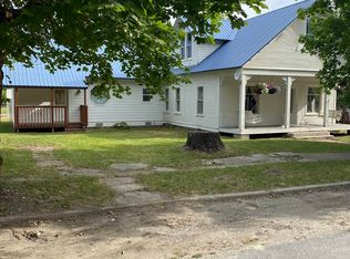 106 Houghton St, Ione, WA 99139