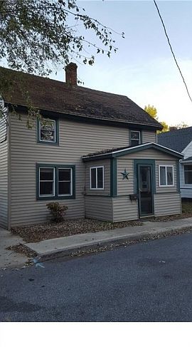 2nd image of 120 4th St