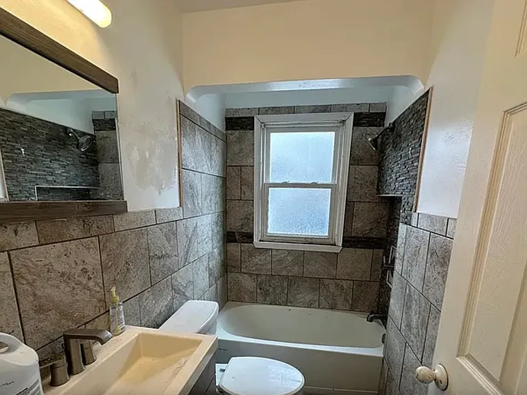 15759 Evergreen Rd #1 — Photo 4
