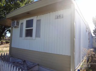 26 Rose Cir, Meridian, ID 83642