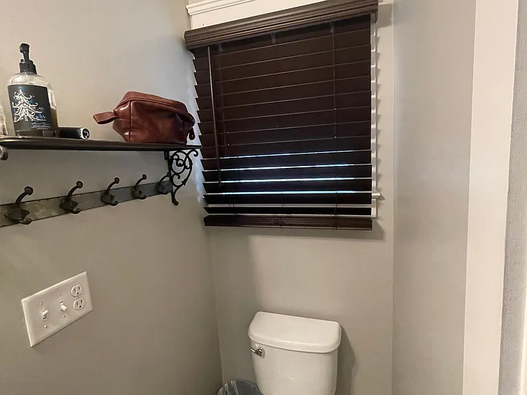 143 Gale Park Ln — Photo 16