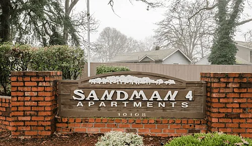 Sandman Apartments Photo 1