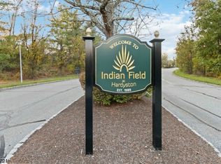 30 Sweetwater Ln, Hardyston Twp., NJ 07419