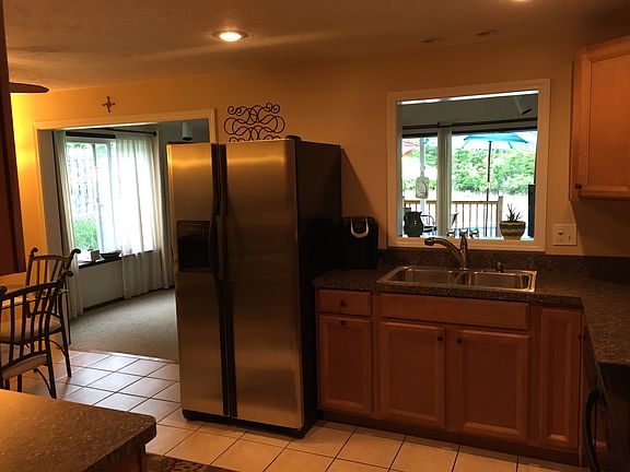 5th image of 841 Gayer Dr