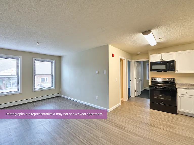 Champlain School Apartments — Photo 6