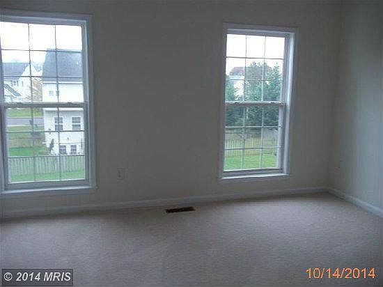 4th image of 289 Equestrian Rd