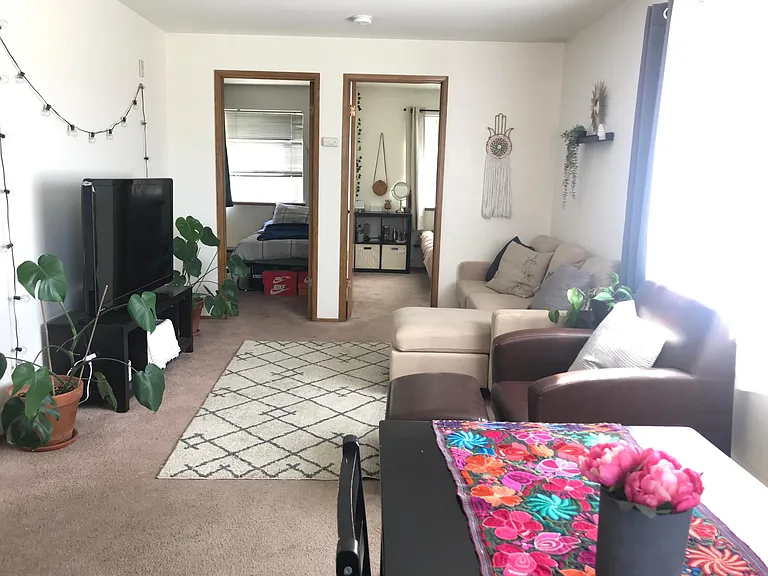 4550 7th Ave NE #301 — Photo 9