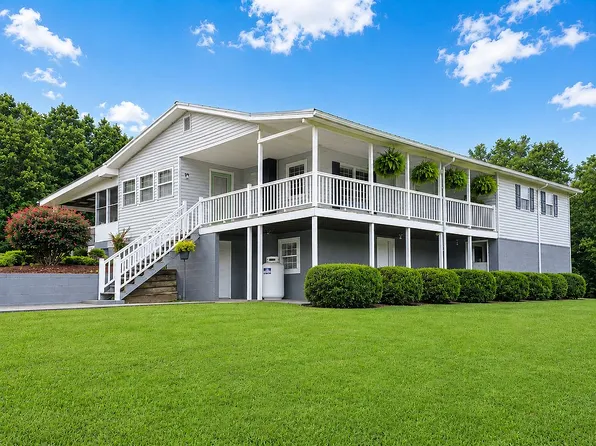 606 Big Hill Rd, Pennington Gap, VA 24277