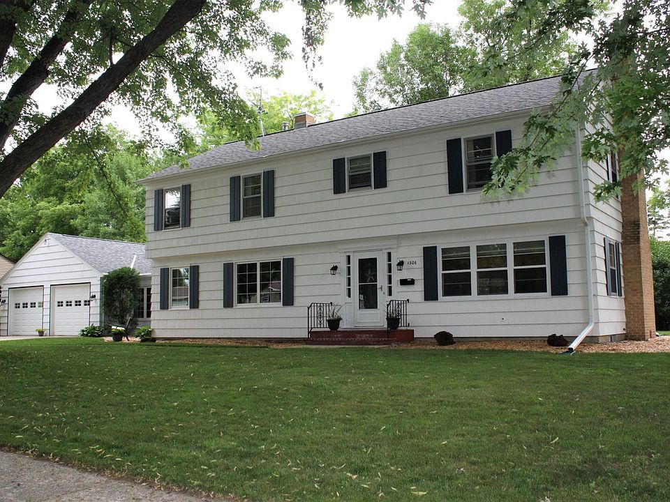 1st image of 1306 Elmwood Ave