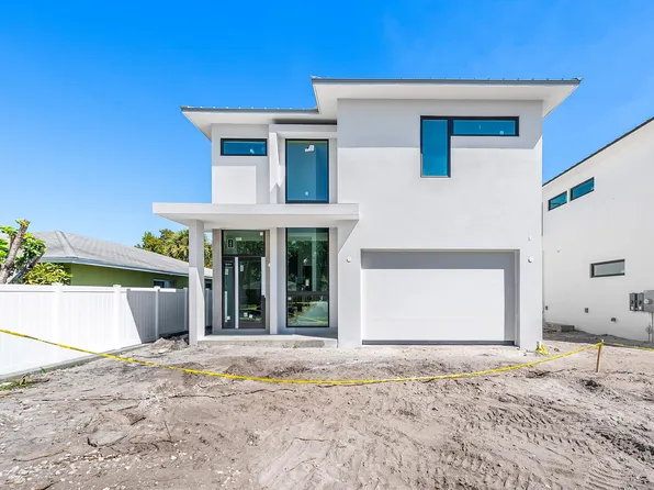 207 SE 5th Street, Delray Beach, FL 33483