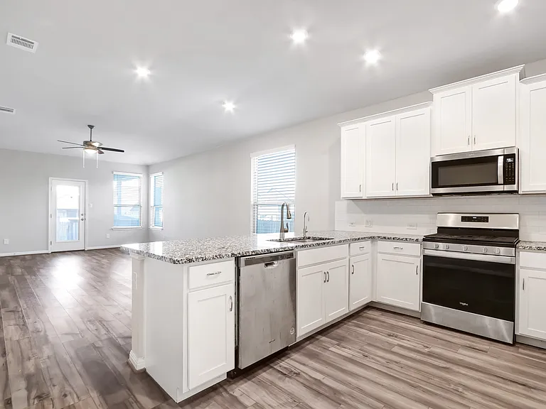 4934 Drifter Oaks St — Photo 4