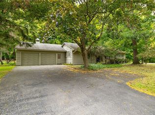 2013 Frpt Nine Mile Point Rd, Penfield, NY 14526