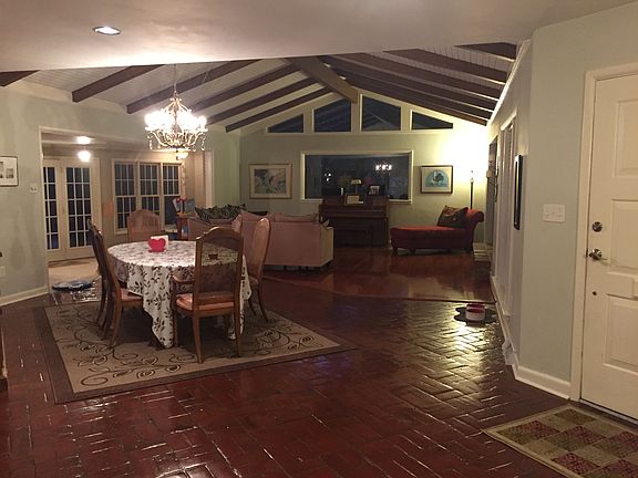 3rd image of 1850 Bonnie Castle Dr