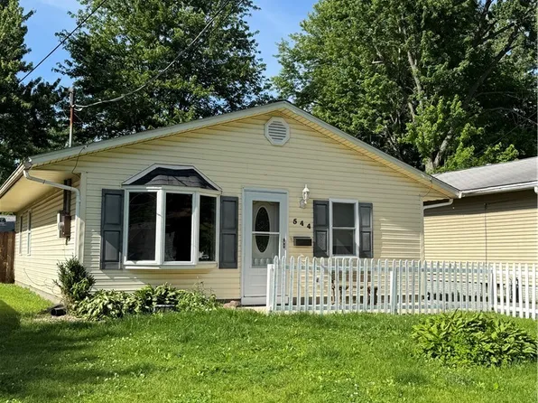 544 Purdue Ave, Elyria, OH 44035