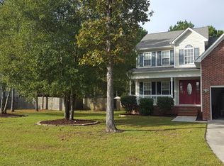 110 Forest Ln, Swansboro, NC 28584