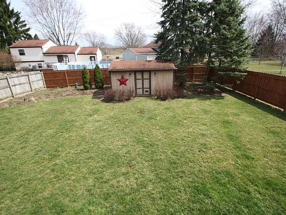 4th image of 4800 Big Pine Dr
