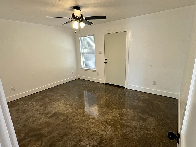 3411 S Garrett St #B — Photo 6