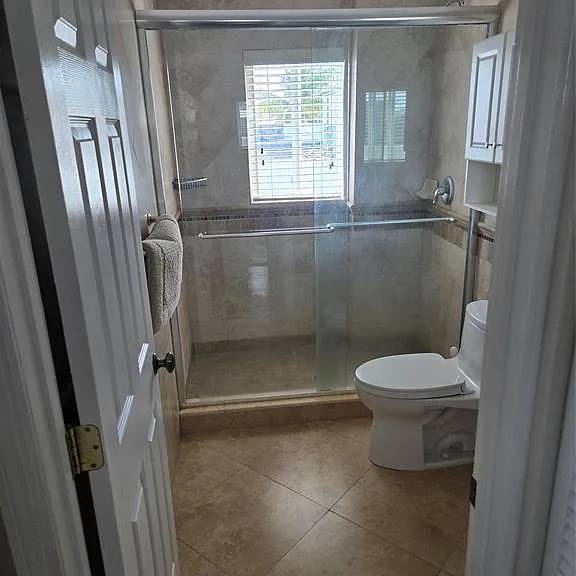 108.5 Eastlake Way #UP — Photo 4