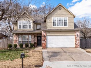 2729 W 68th Pl S, Tulsa, OK 74132
