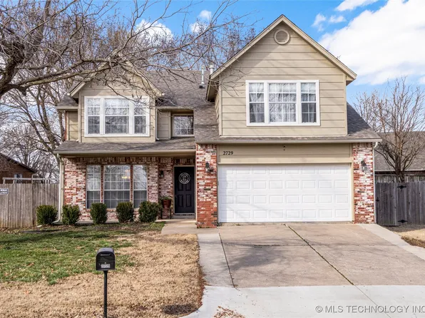 2729 W 68th Pl S, Tulsa, OK 74132