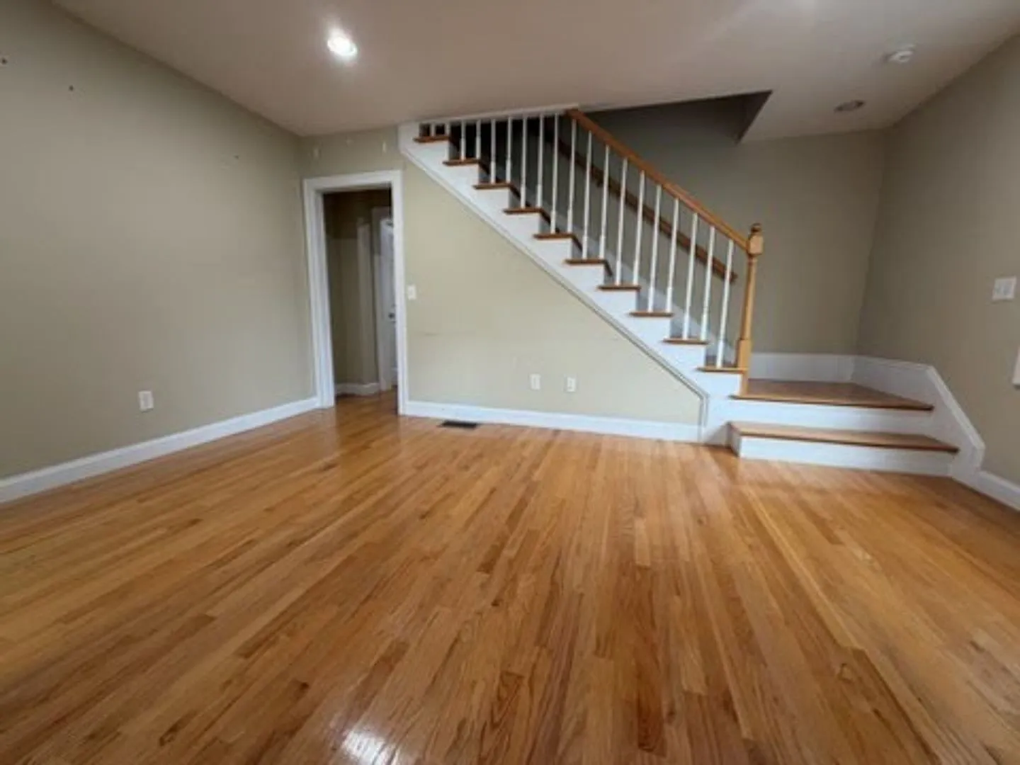 Remodeled 2-Bedroom Townhouse in Maynard — Photo 4