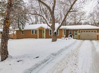 917 86th Ave NW, Coon Rapids, MN 55433