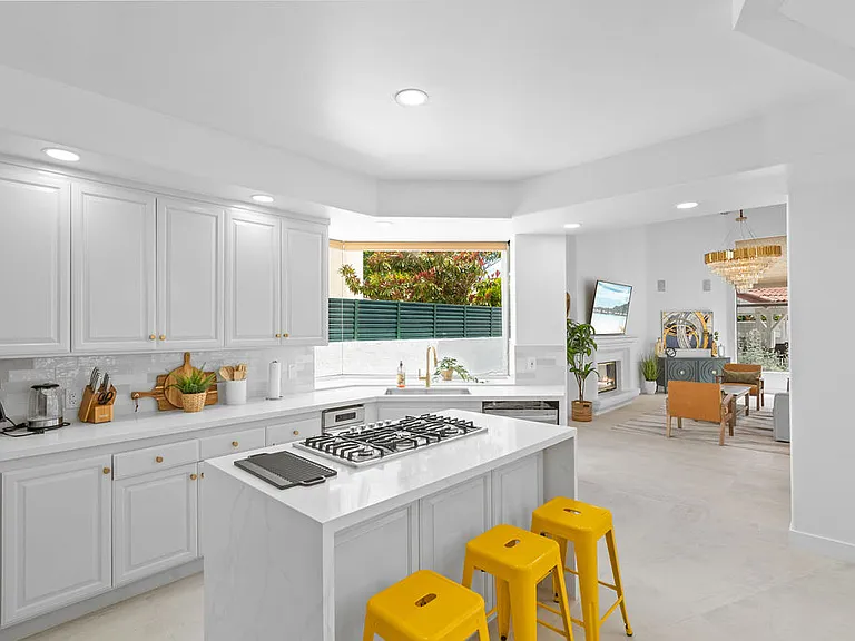16612 Graham Pl — Photo 41