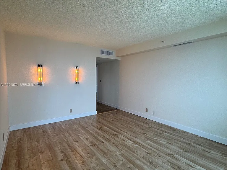 2501 S Ocean Dr #921 — Photo 11