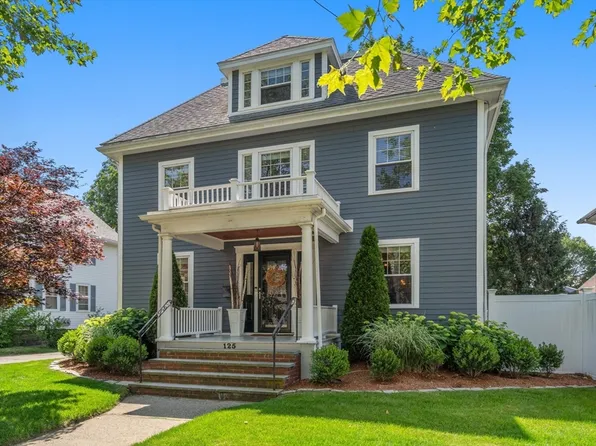 125 Waverley St, Belmont, MA 02478