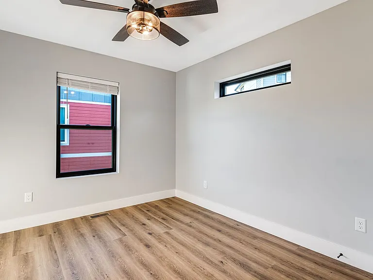 613 Salem Heights Ln — Photo 18