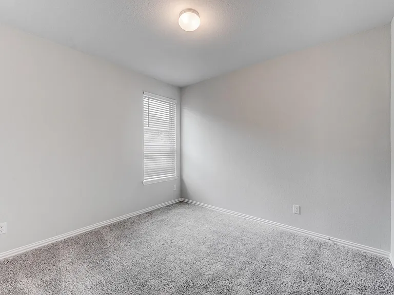 1229 Red Hills Dr — Photo 18