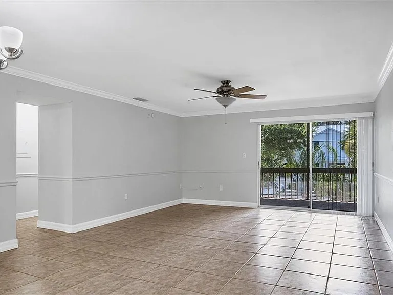 3350 S Osprey Ave #209A — Photo 7